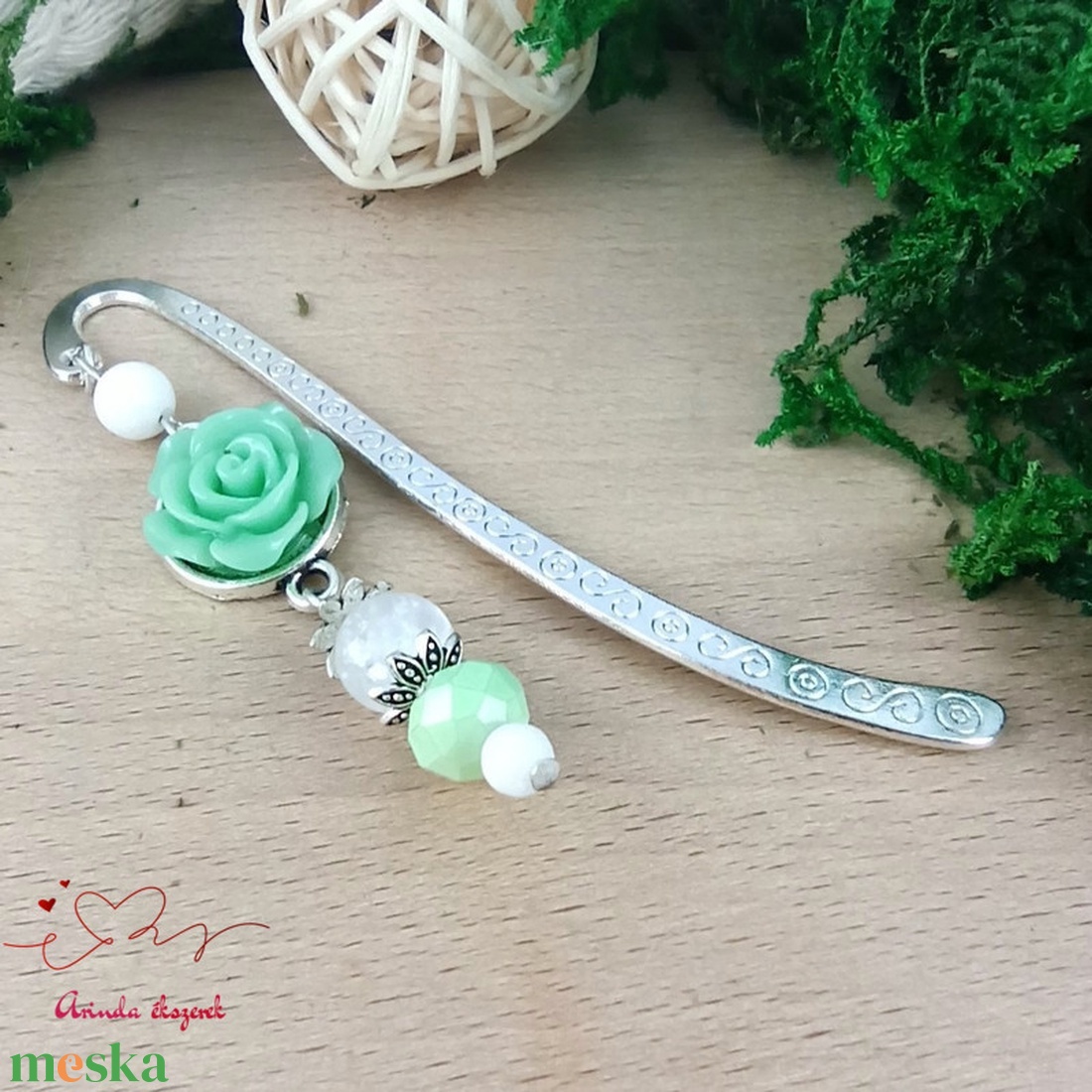 Menta rózsás könyvjelző - Anyák napi apró figyelmesség #72 - könyv & zene - könyvjelző - Meska.hu