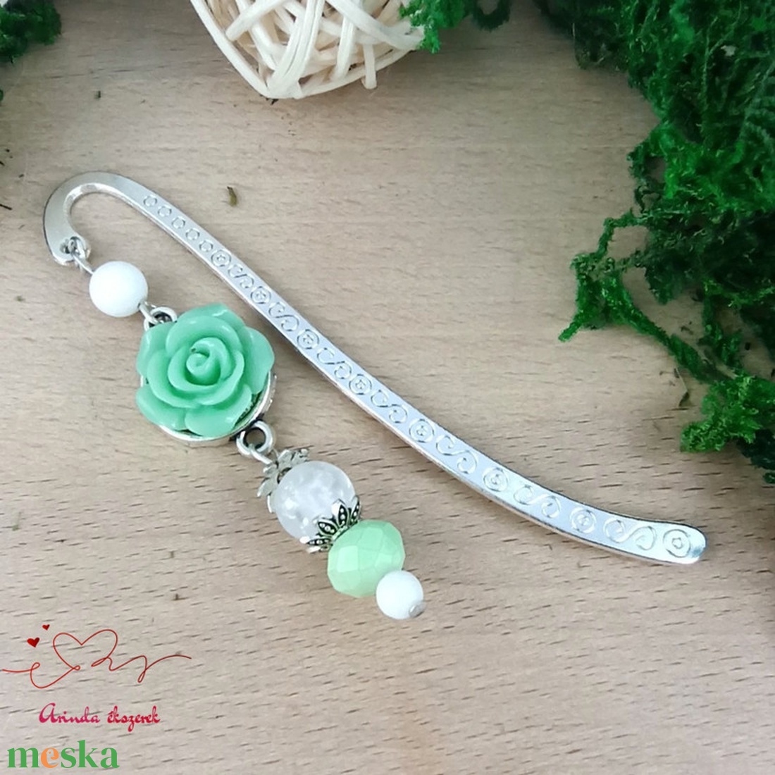 Menta rózsás könyvjelző - Anyák napi apró figyelmesség #72 - könyv & zene - könyvjelző - Meska.hu