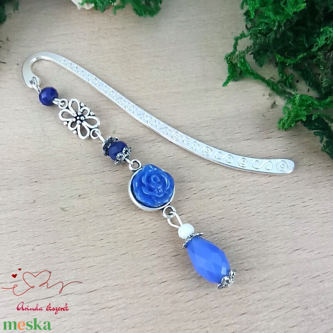 Sötétkék rózsás könyvjelző - Anyák napi apró figyelmesség #76 - könyv & zene - könyvjelző - Meska.hu