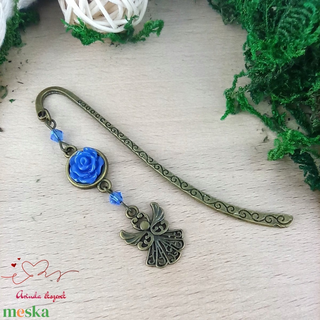 Sötétkék rózsás könyvjelző - Anyák napi apró figyelmesség #78 - könyv & zene - könyvjelző - Meska.hu