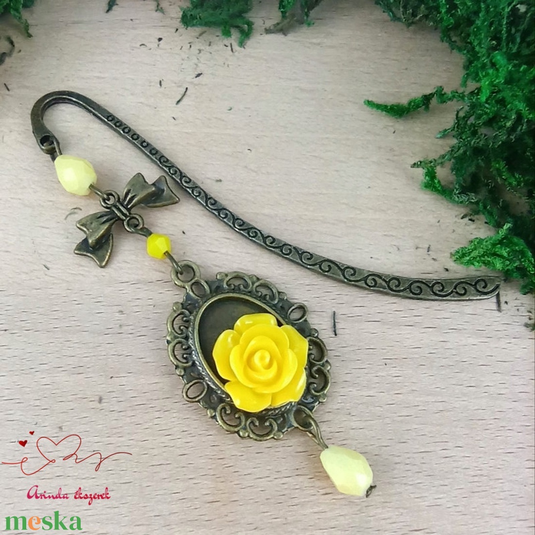 Sárga rózsás könyvjelző - Anyák napi apró figyelmesség #42 - könyv & zene - könyvjelző - Meska.hu