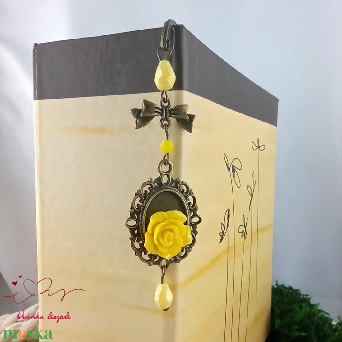 Sárga rózsás könyvjelző - Anyák napi apró figyelmesség #42 - könyv & zene - könyvjelző - Meska.hu