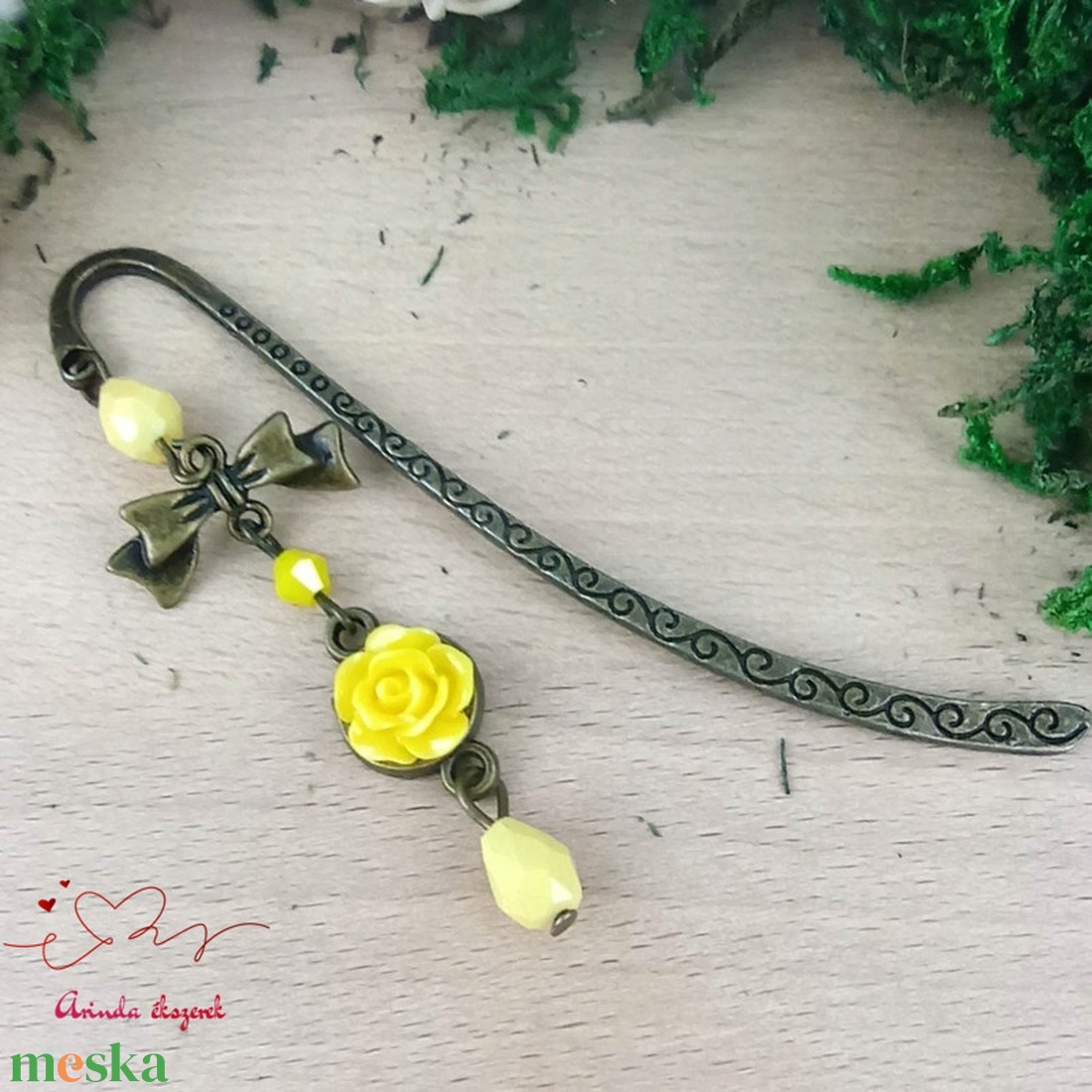 Sárga rózsás könyvjelző - Anyák napi apró figyelmesség #43 - könyv & zene - könyvjelző - Meska.hu