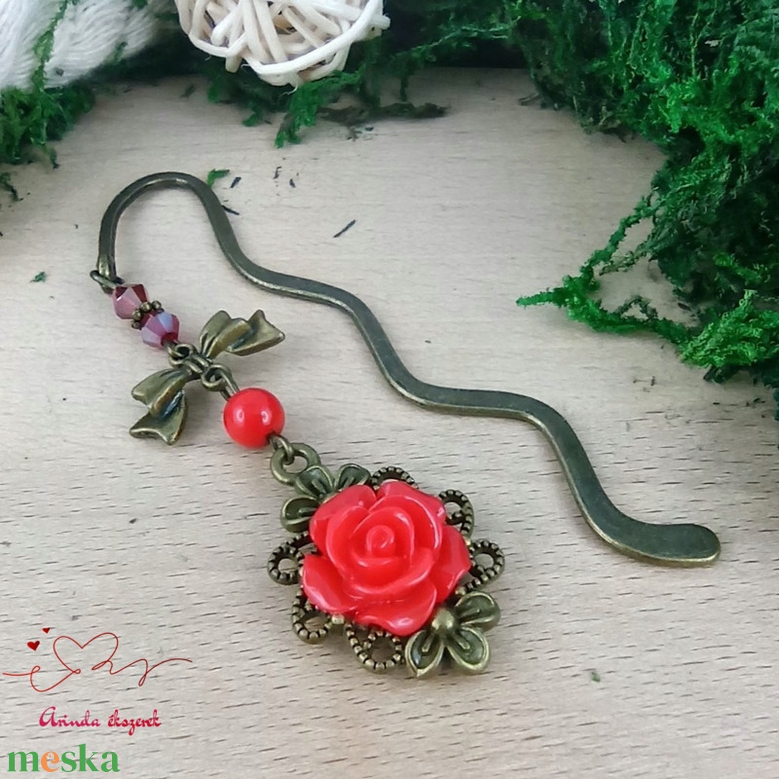 Piros rózsás könyvjelző - Anyák napi apró figyelmesség #59 - könyv & zene - könyvjelző - Meska.hu