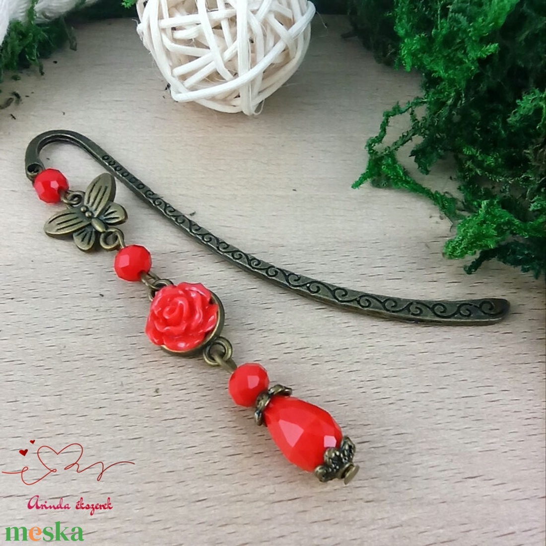 Piros rózsás könyvjelző - Anyák napi apró figyelmesség #61 - könyv & zene - könyvjelző - Meska.hu