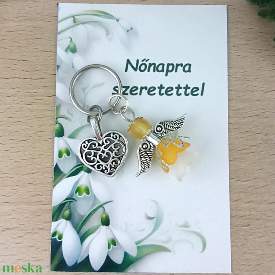 Nőnapi ajándék - narancs angyal kulcstartó ajándékkártyával, választható medállal és kártyával - táska & tok - kulcstartó & táskadísz - kulcstartó - Meska.hu