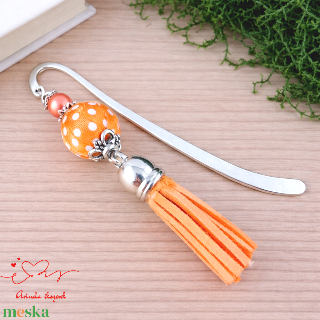 Narancs vidám pöttyös bojtos könyvjelző � kedves ajándék pedagógusnak  - könyv & zene - könyvjelző - Meska.hu