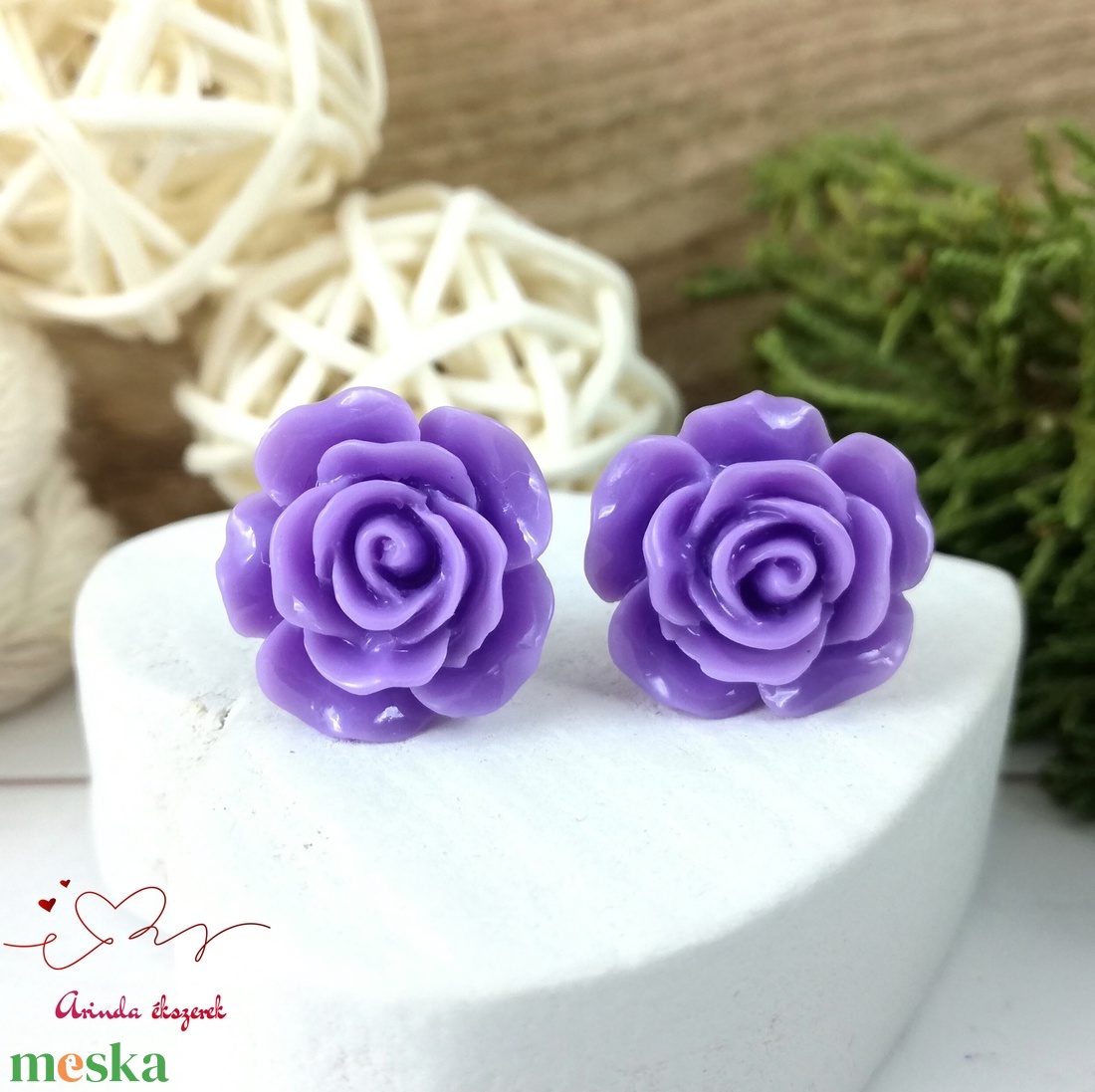 14 mm lila rózsa bedugós fülbevaló � nemesacél alapú romantikus virág ékszer, ajándék nőknek - ékszer - fülbevaló - pötty fülbevaló - Meska.hu