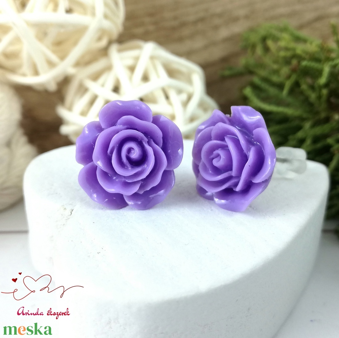 14 mm lila rózsa bedugós fülbevaló � nemesacél alapú romantikus virág ékszer, ajándék nőknek - ékszer - fülbevaló - pötty fülbevaló - Meska.hu