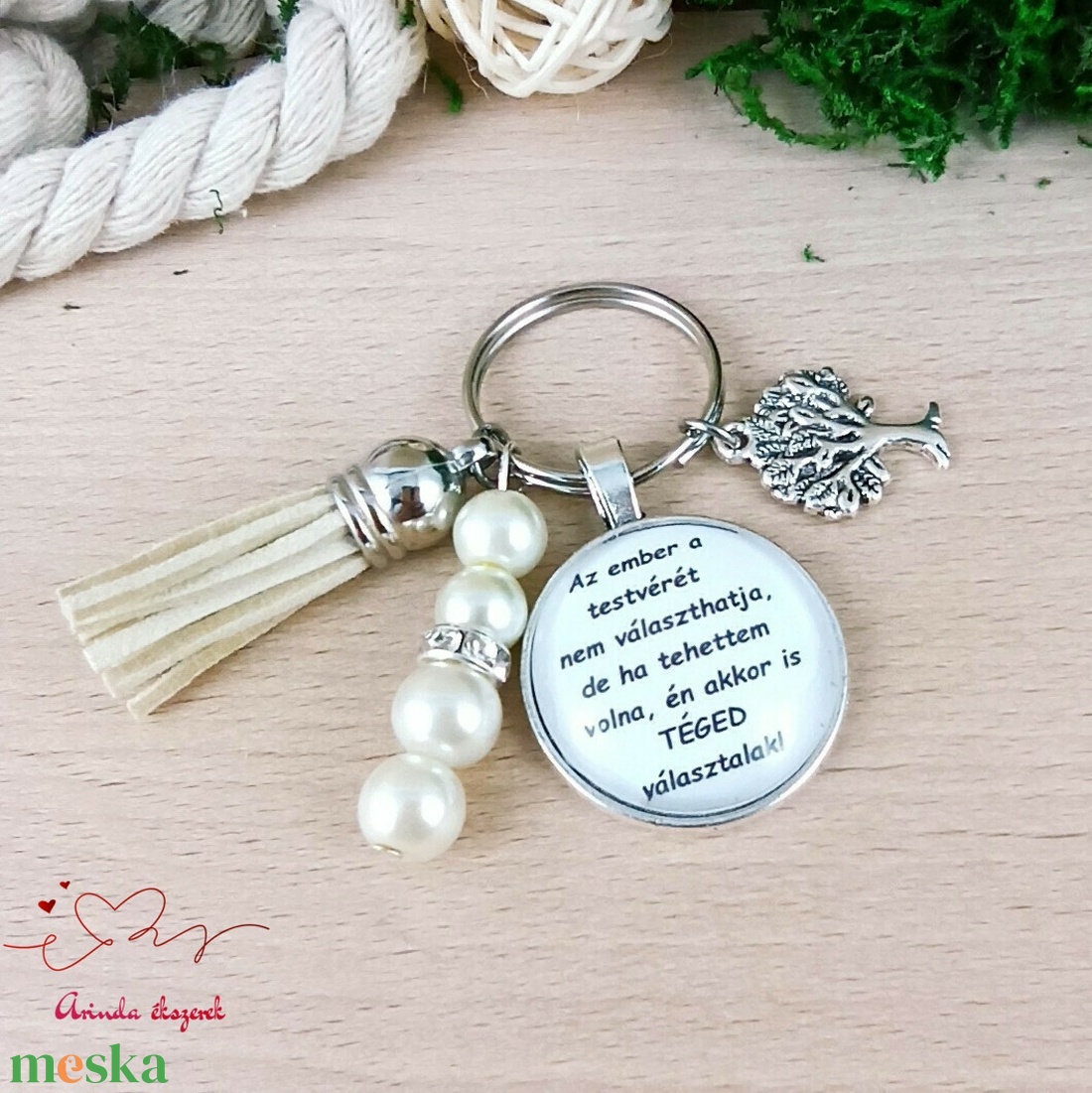 Az ember a testvérét nem választhatja idézetes kulcstartó � ajándék testvérnek - táska & tok - kulcstartó & táskadísz - kulcstartó - Meska.hu