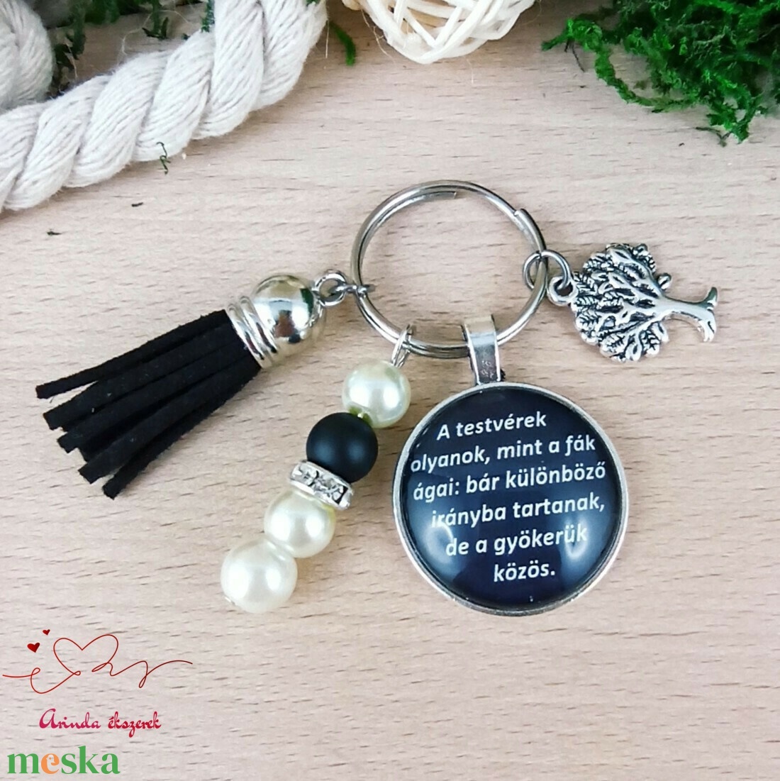 A testvérek olyanok, mint a fák ágai idézetes kulcstartó � ajándék testvérnek - táska & tok - kulcstartó & táskadísz - kulcstartó - Meska.hu