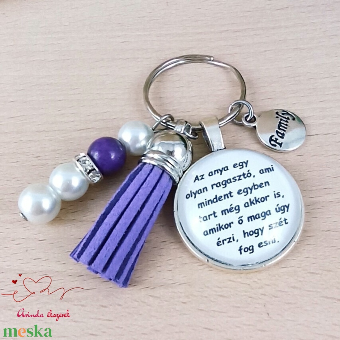 Az anya egy olyan ragasztó idézetes kulcstartó � anyák napi ajándék anyának - táska & tok - kulcstartó & táskadísz - kulcstartó - Meska.hu