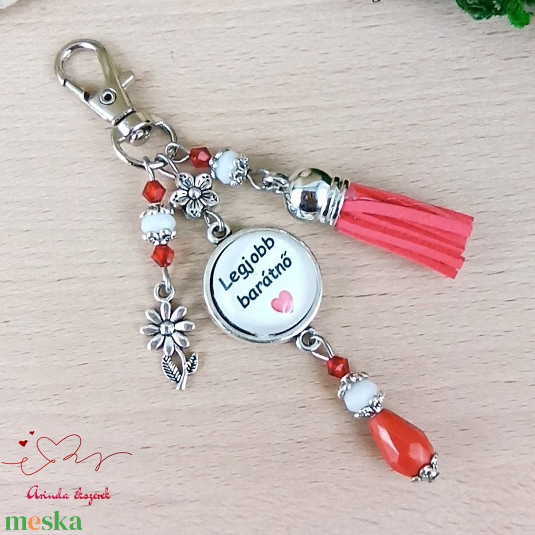 Legjobb barátnő üveglencsés kulcstartó piros bojttal � szívhez szóló ajándék barátnőnek - táska & tok - kulcstartó & táskadísz - kulcstartó - Meska.hu