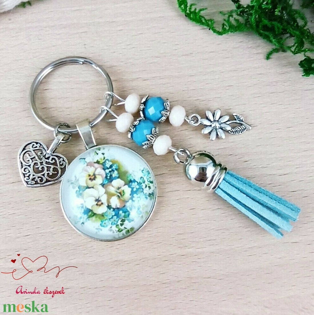 Nefelejcs virágmintás üveglencsés kulcstartó kék bojttal � szívhez szóló ajándék nőknek - táska & tok - kulcstartó & táskadísz - kulcstartó - Meska.hu