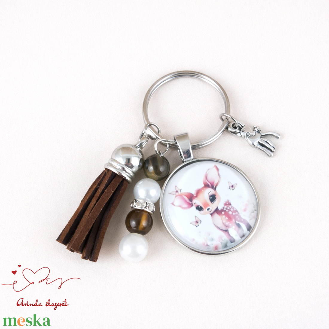 Cuki őzikés üveglencsés kulcstartó barna bojttal � kedves ajándék kislányoknak - táska & tok - kulcstartó & táskadísz - kulcstartó - Meska.hu
