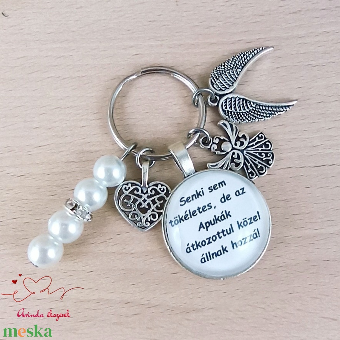 Senki sem tökéletes, de az Apukák idézetes üveglencsés kulcstartó � ajándék apának - táska & tok - kulcstartó & táskadísz - kulcstartó - Meska.hu