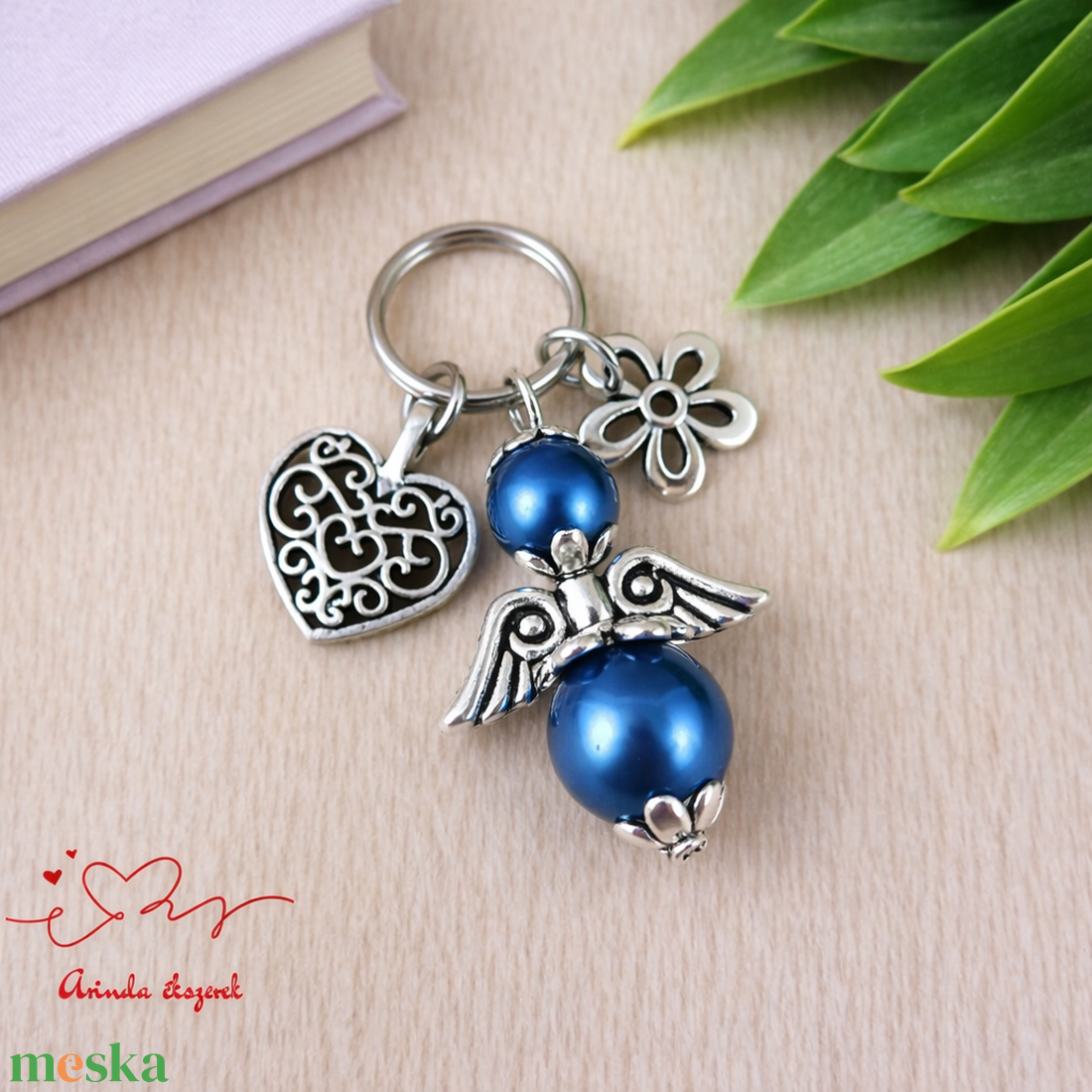 Sötétkék angyalkás kulcstartó - pedagógusnapi ajándék tanárnak, óvónéninek, dadusnak - táska & tok - kulcstartó & táskadísz - kulcstartó - Meska.hu