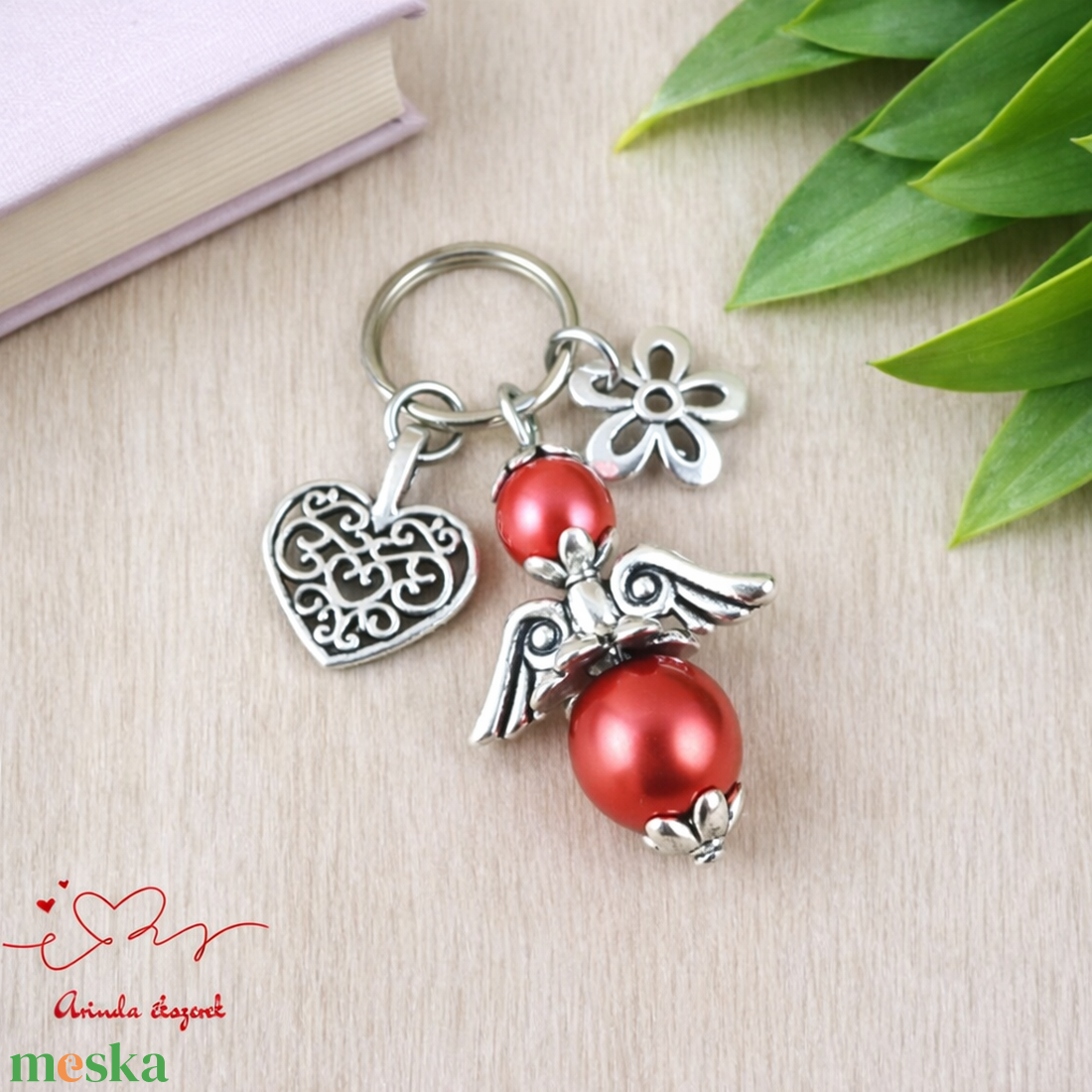 Piros angyalkás kulcstartó - tanár búcsúajándék, pedagógus ajándék évzáróra - táska & tok - kulcstartó & táskadísz - kulcstartó - Meska.hu