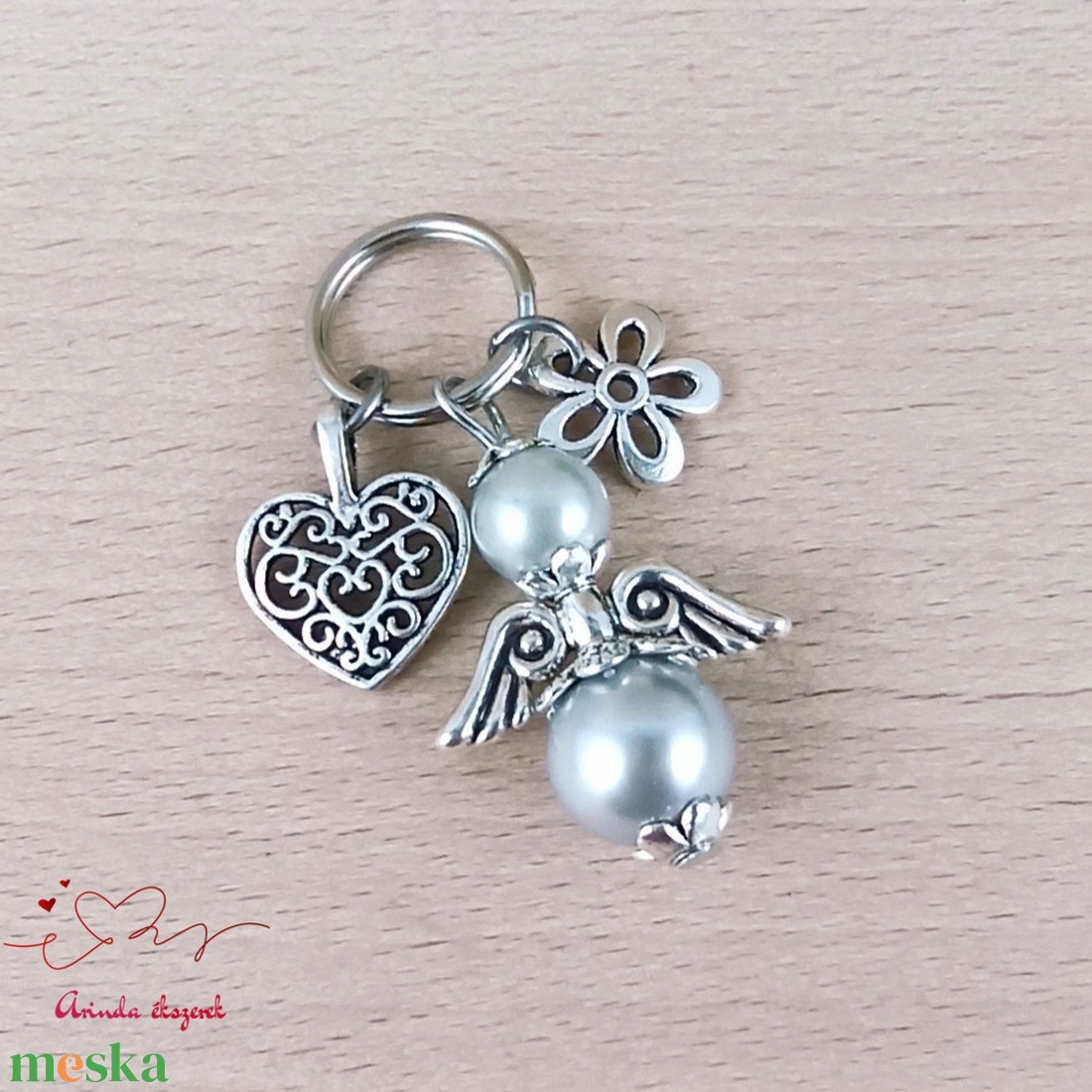 Ezüstszürke angyalkás kulcstartó - tanár búcsúajándék, pedagógus ajándék évzáróra - táska & tok - kulcstartó & táskadísz - kulcstartó - Meska.hu