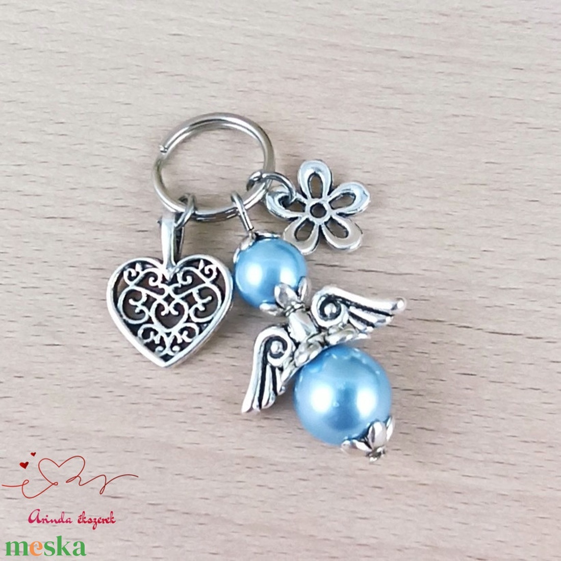 Égszínkék angyalkás kulcstartó � kézműves kulcstartó ajándék, angyalka táskadísz - táska & tok - kulcstartó & táskadísz - kulcstartó - Meska.hu