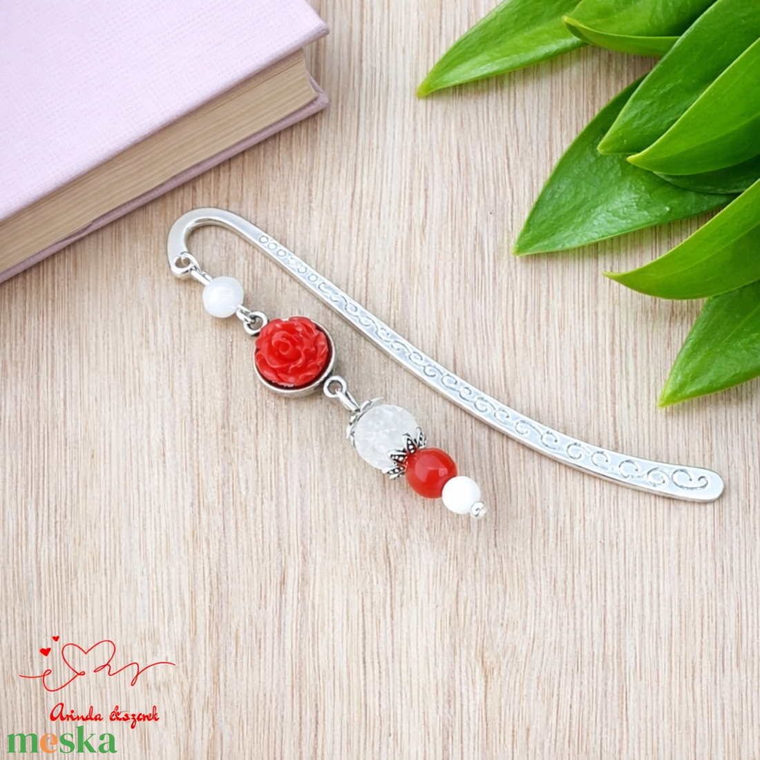 Piros rózsás könyvjelző - Anyák napi apró figyelmesség #63 - könyv & zene - könyvjelző - Meska.hu