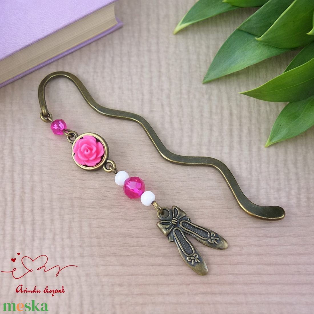 Pink rózsás könyvjelző - Anyák napi apró figyelmesség #90 - könyv & zene - könyvjelző - Meska.hu