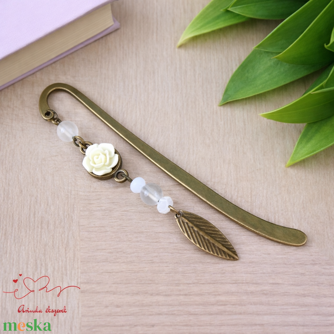 Rózsaszín rózsás könyvjelző - Anyák napi apró figyelmesség #30 - könyv & zene - könyvjelző - Meska.hu