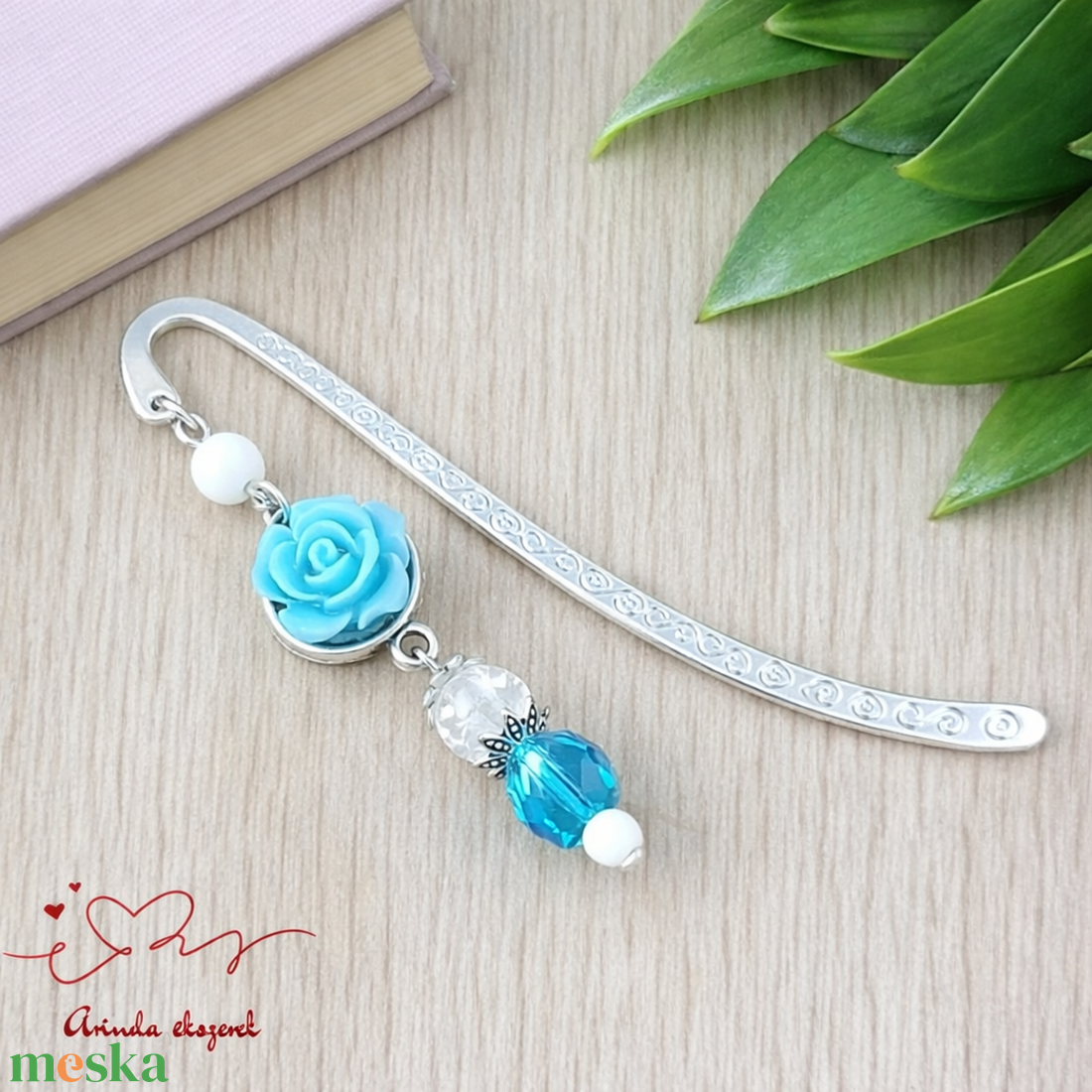 Világoskék rózsás könyvjelző - Anyák napi apró figyelmesség #13 - könyv & zene - könyvjelző - Meska.hu