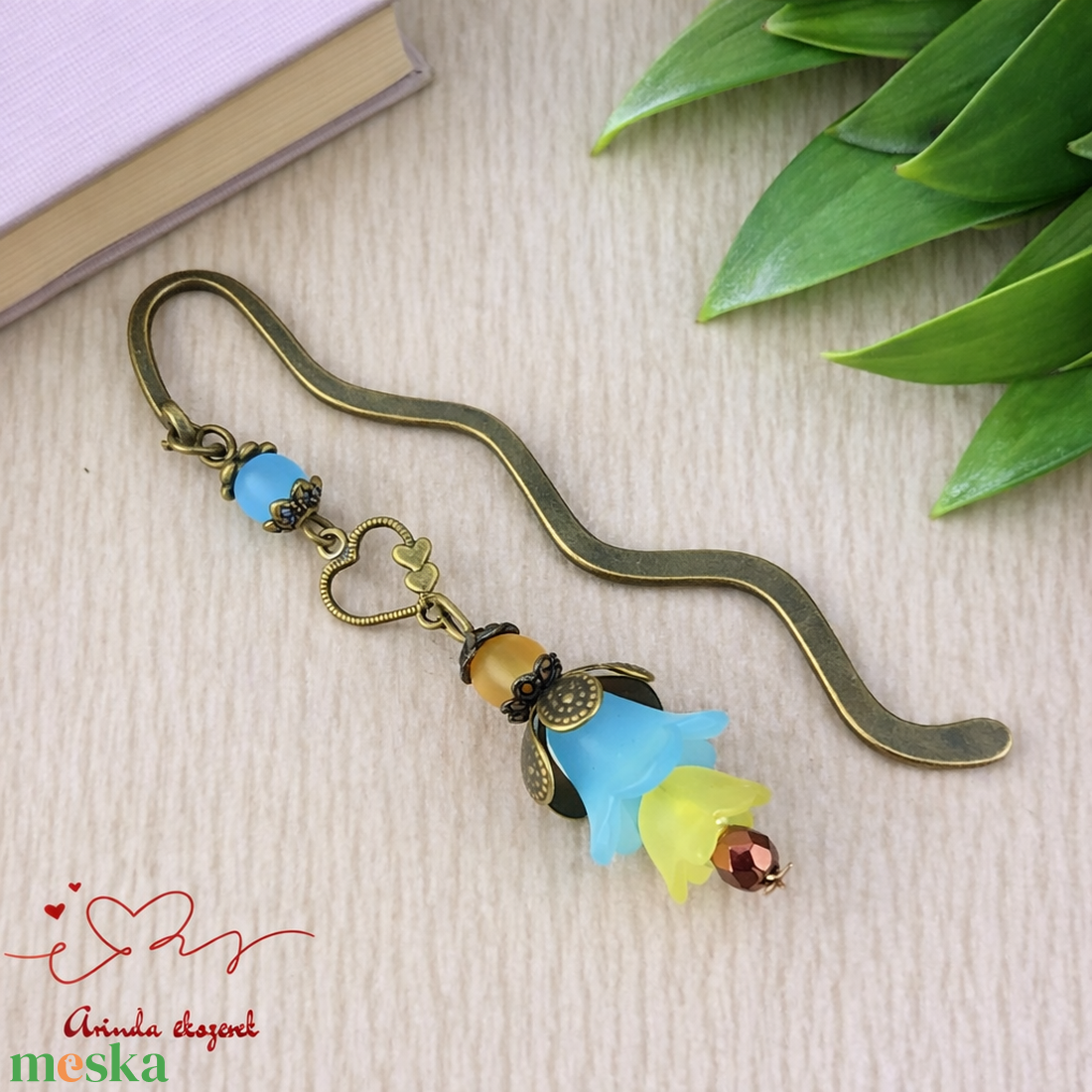 Türkiz-sárga virágos könyvjelző - könyv & zene - könyvjelző - Meska.hu