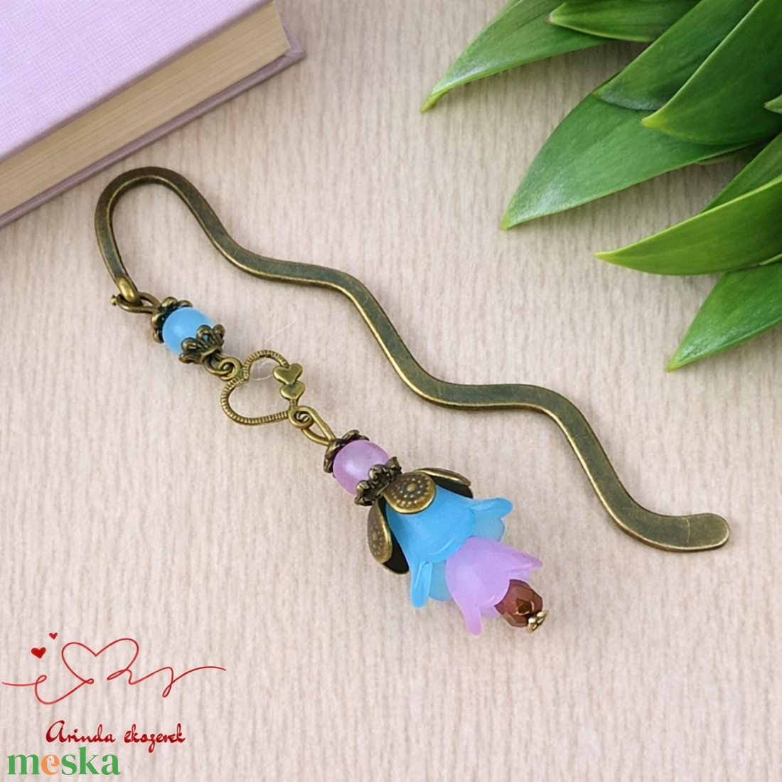 Türkiz-lila virágos könyvjelző - könyv & zene - könyvjelző - Meska.hu