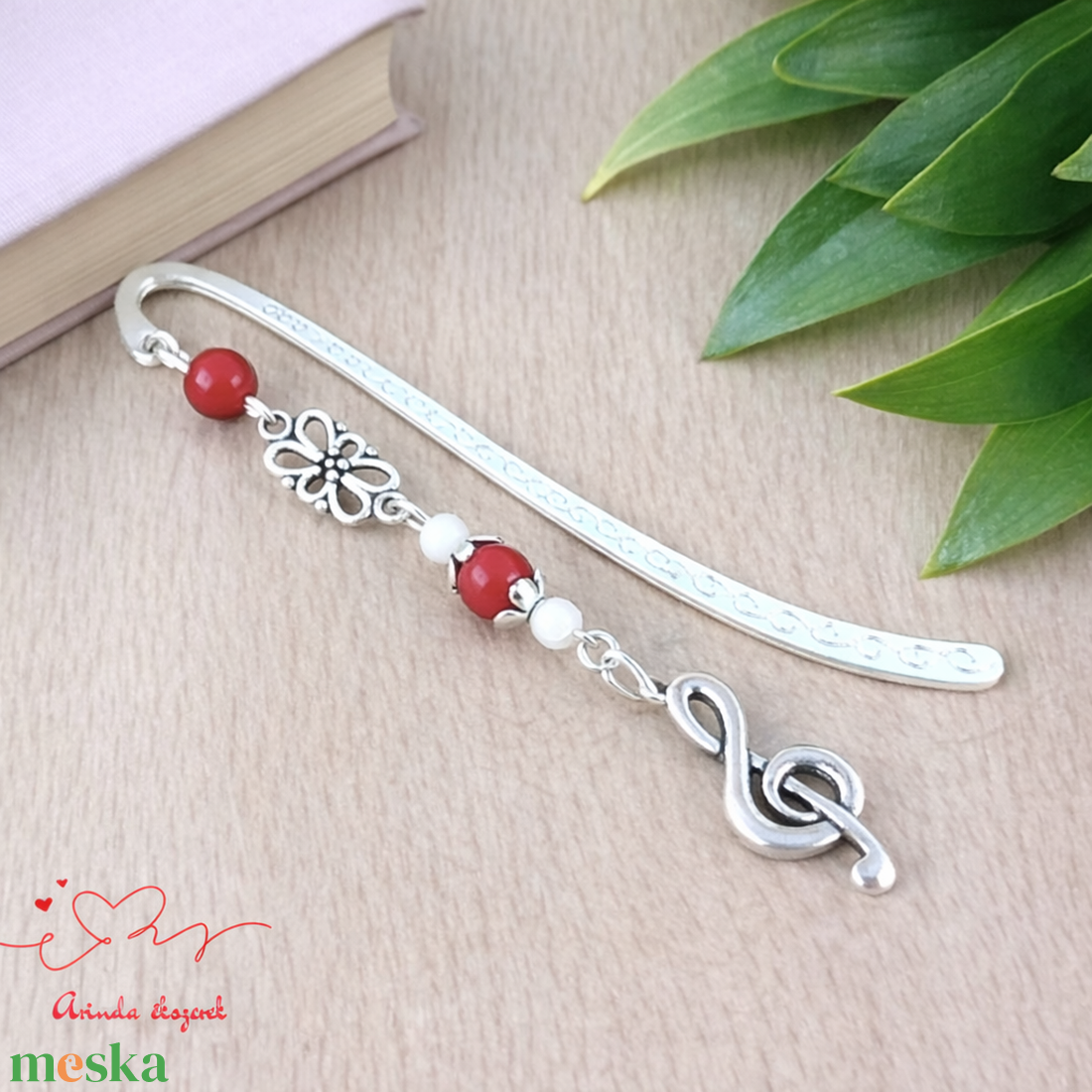 Violinkulcs könyvjelző � piros gyöngyökkel, évzáró ajándék pedagógusnak - könyv & zene - könyvjelző - Meska.hu