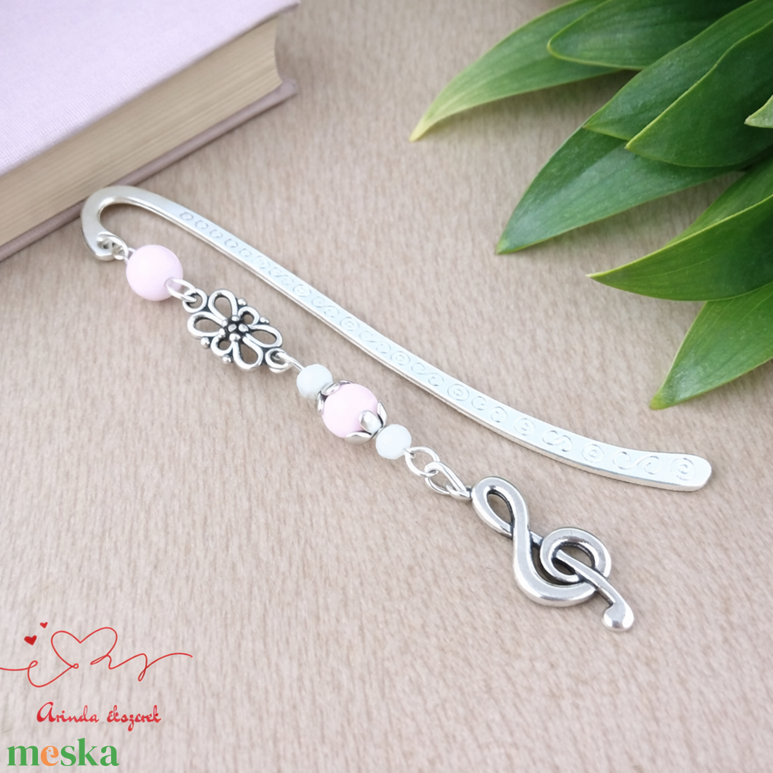 Violinkulcs könyvjelző � rózsaszín gyöngyökkel, évzáró ajándék pedagógusnak - könyv & zene - könyvjelző - Meska.hu