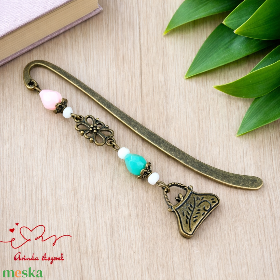 Táska charm könyvjelző � nőies, kézzel készült ajándék - könyv & zene - könyvjelző - Meska.hu