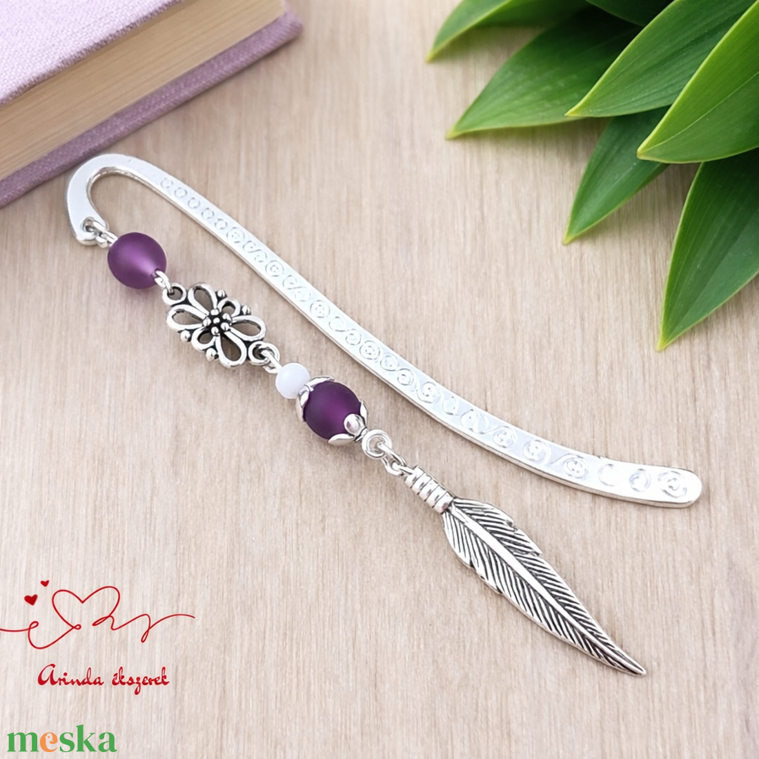 Toll charm könyvjelző � lila gyöngyökkel, pedagógusnapi ajándék - könyv & zene - könyvjelző - Meska.hu