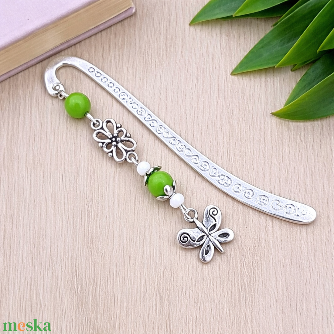 Zöld pillangós könyvjelző pedagógusnak � évzáró ajándék - könyv & zene - könyvjelző - Meska.hu