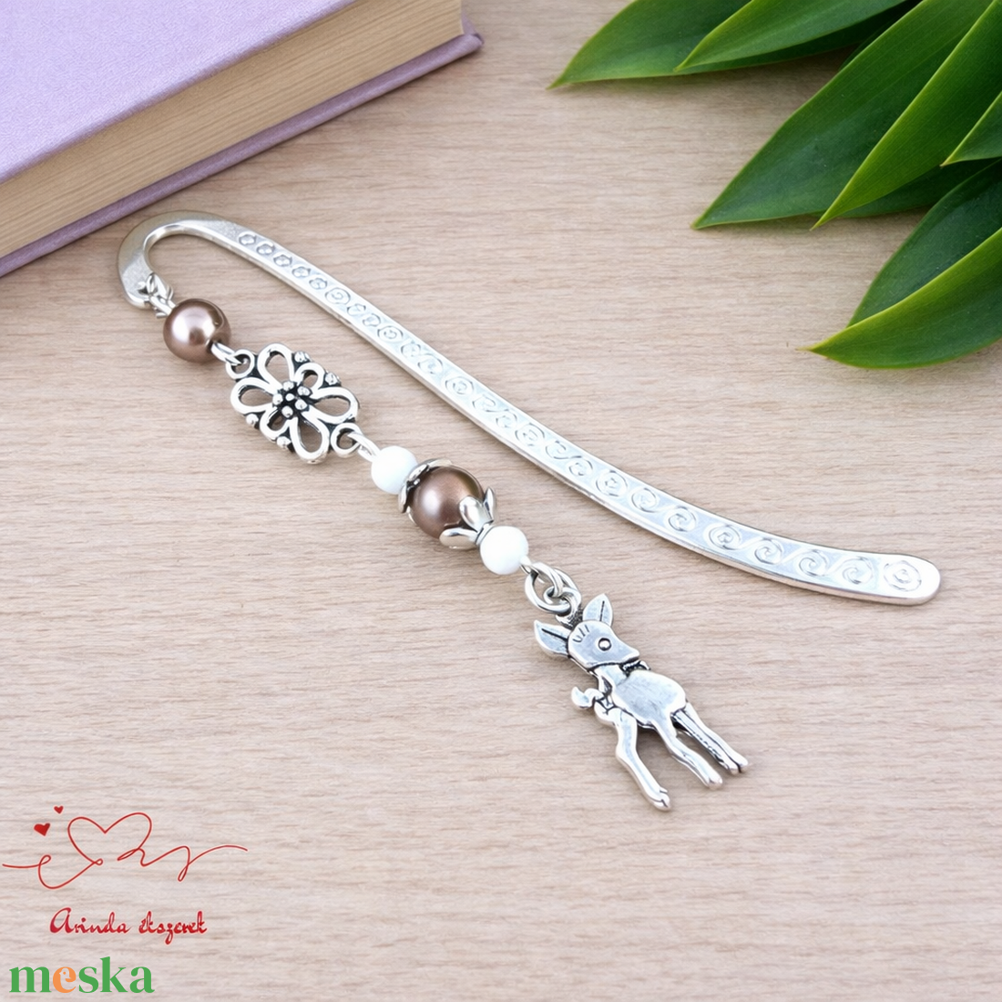 Őzikés könyvjelző � kézzel készült, erdei hangulatú ajándék - könyv & zene - könyvjelző - Meska.hu