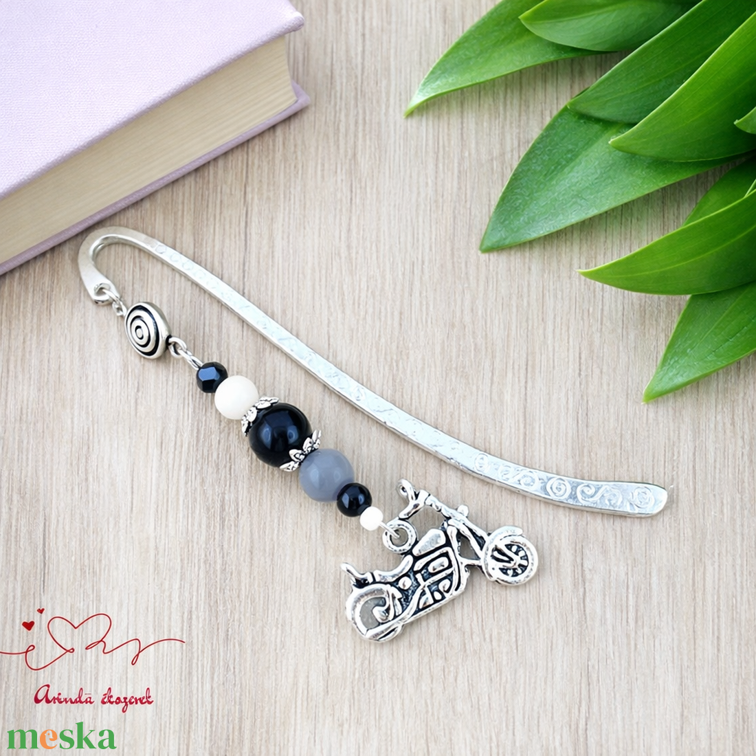 Motoros könyvjelző � kézzel készült ajándék motorrajongóknak - könyv & zene - könyvjelző - Meska.hu