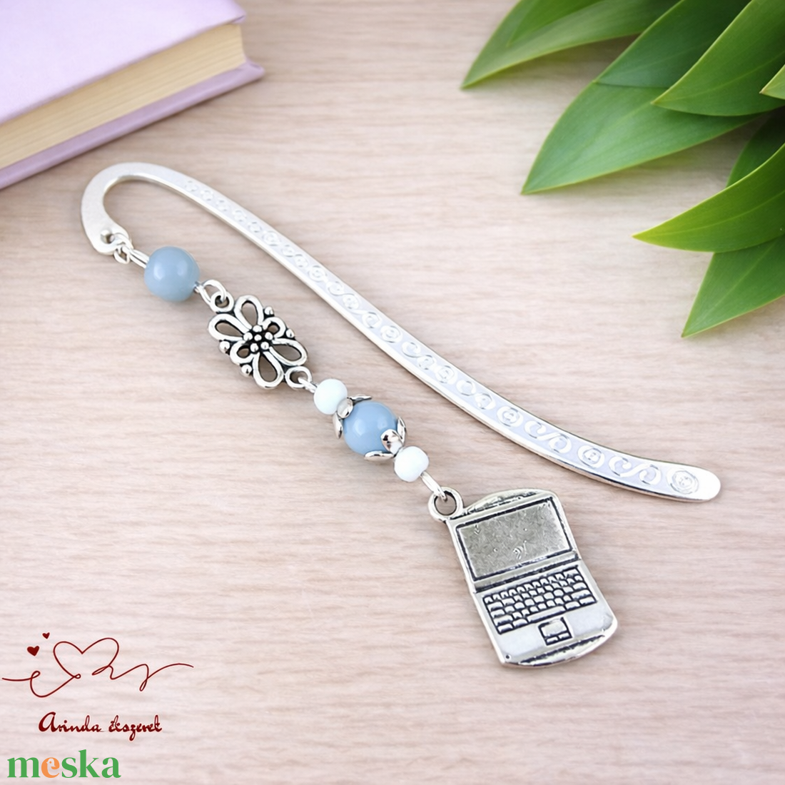 Szürke laptop könyvjelző � kézzel készült ajándék tanárnak, pedagógusnak - könyv & zene - könyvjelző - Meska.hu