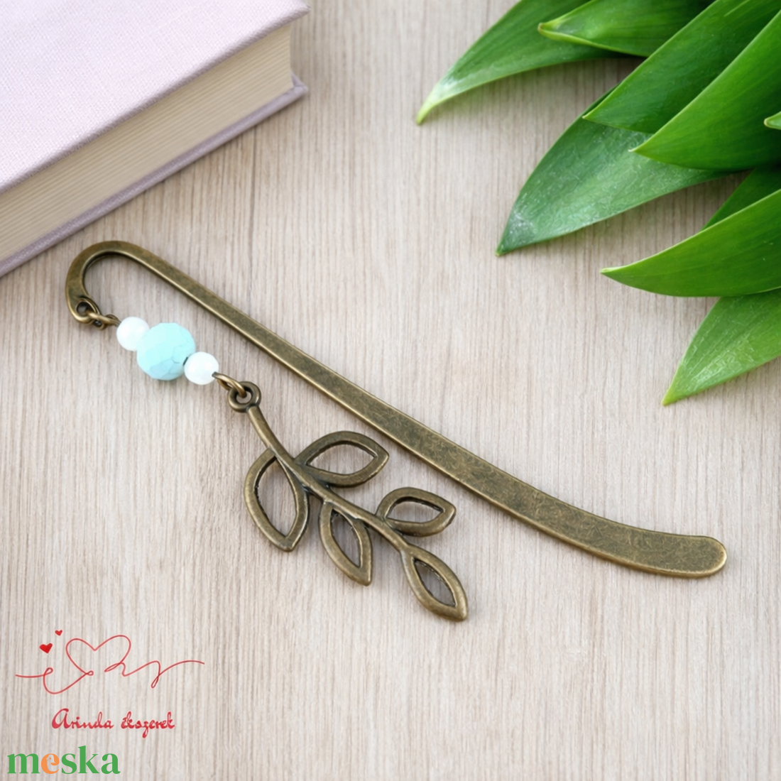 Világoskék leveles ág könyvjelző � természet ihlette, kézműves ajándék olvasóknak - könyv & zene - könyvjelző - Meska.hu