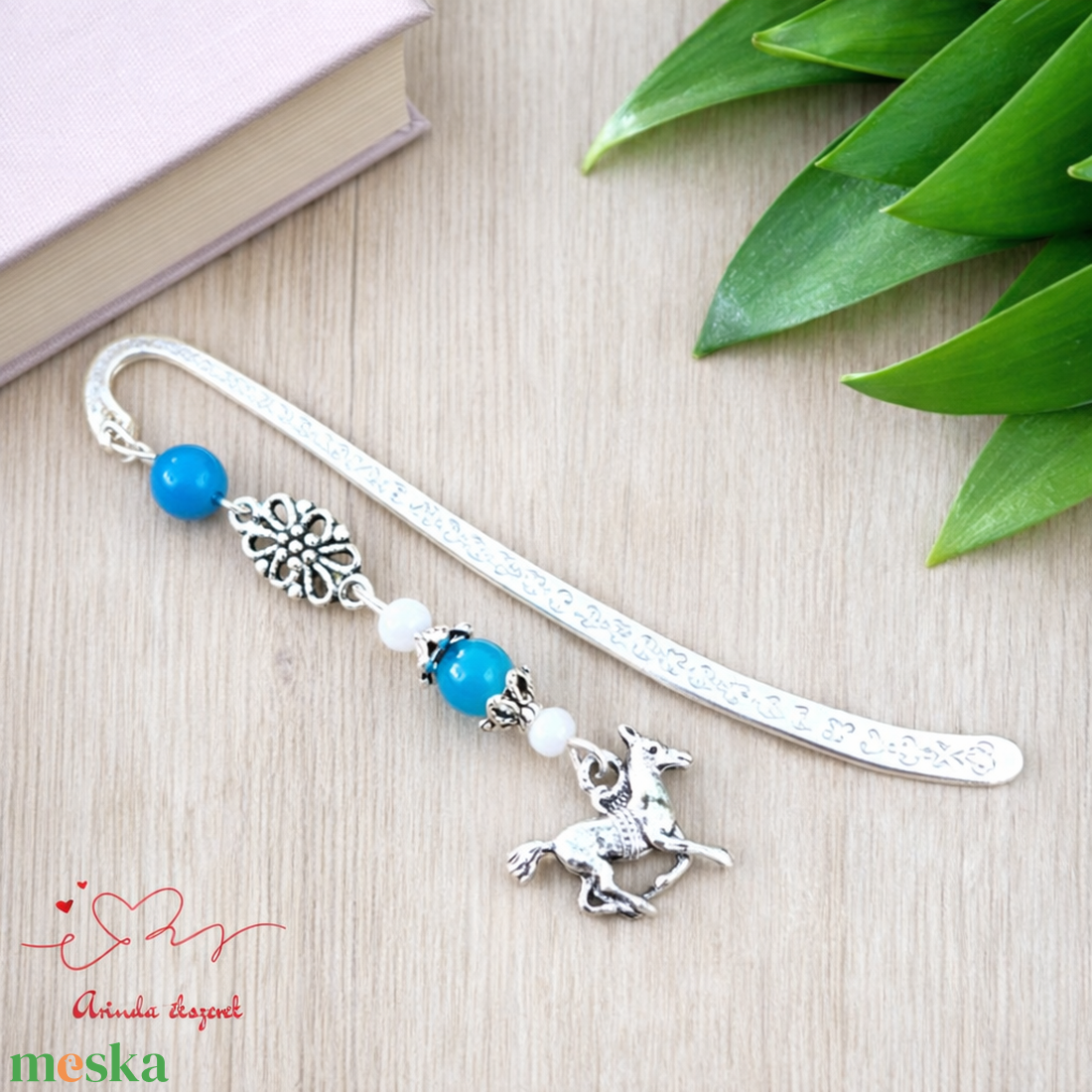 Világoskék láma könyvjelző � vidám, kézműves ajándék olvasóknak - könyv & zene - könyvjelző - Meska.hu