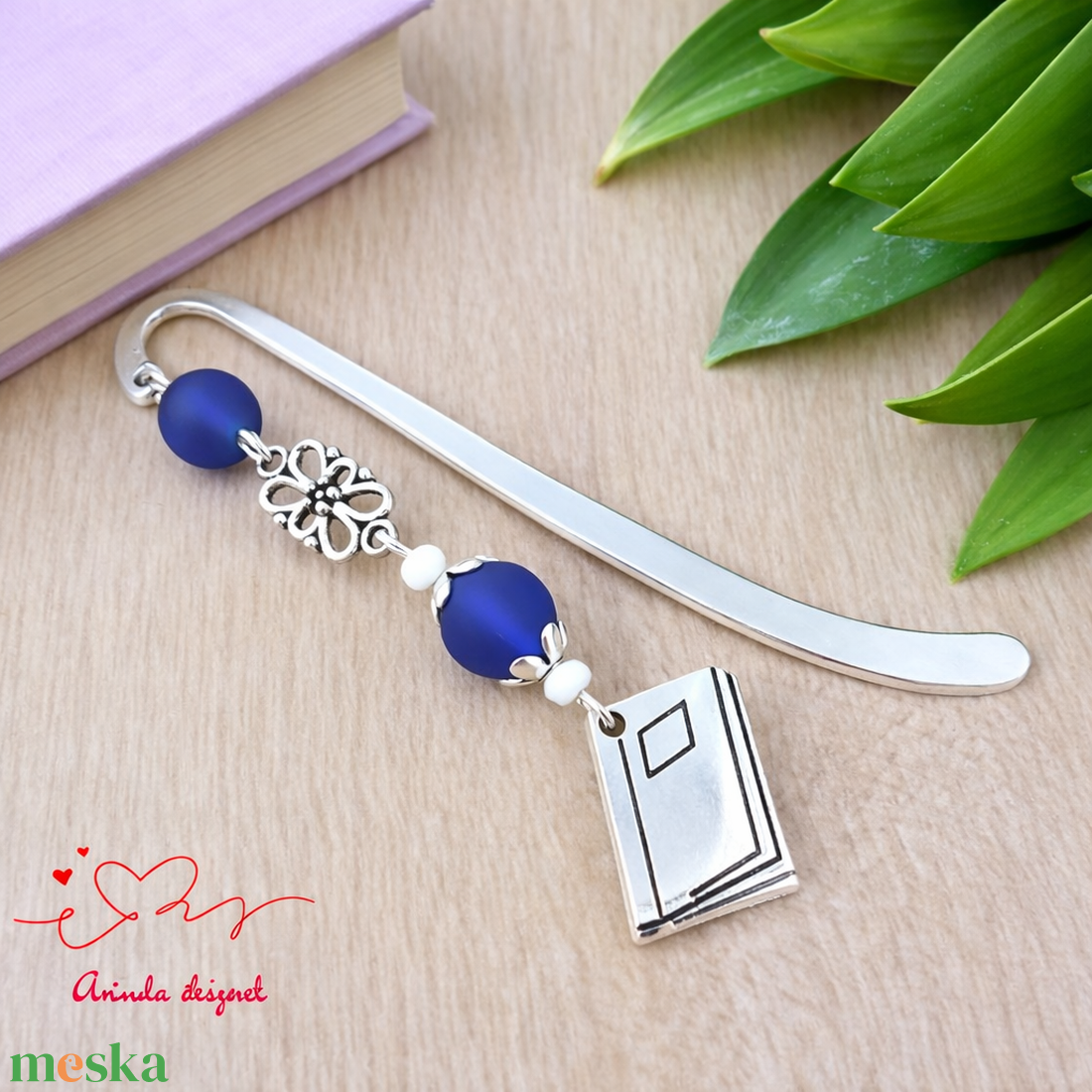 Sötétkék könyv charmos könyvjelző � pedagógusnapi és évzáró ajándék - könyv & zene - könyvjelző - Meska.hu