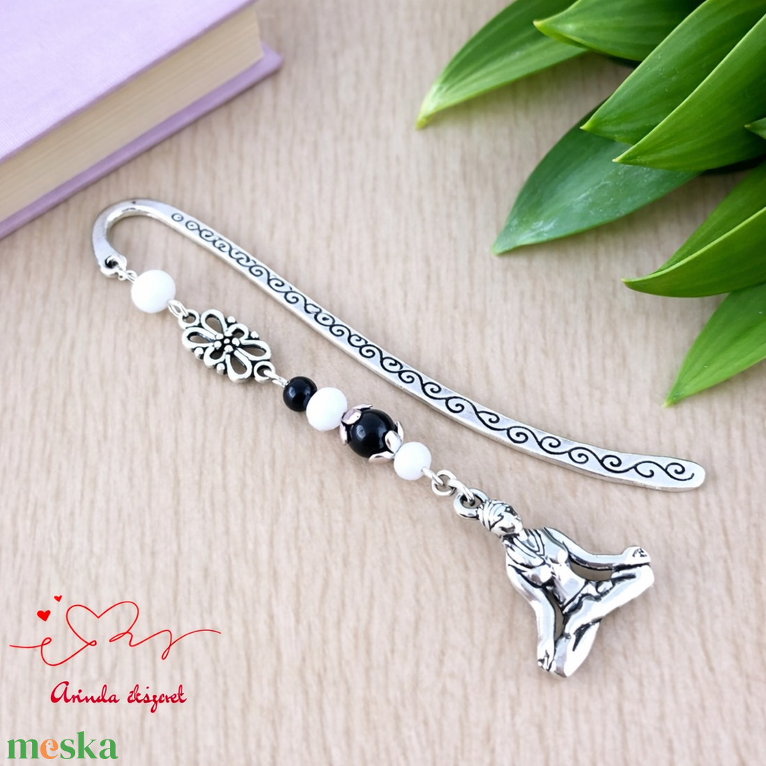 Fekete�fehér jógás könyvjelző � egyedi, kézműves ajándék jógázóknak - könyv & zene - könyvjelző - Meska.hu