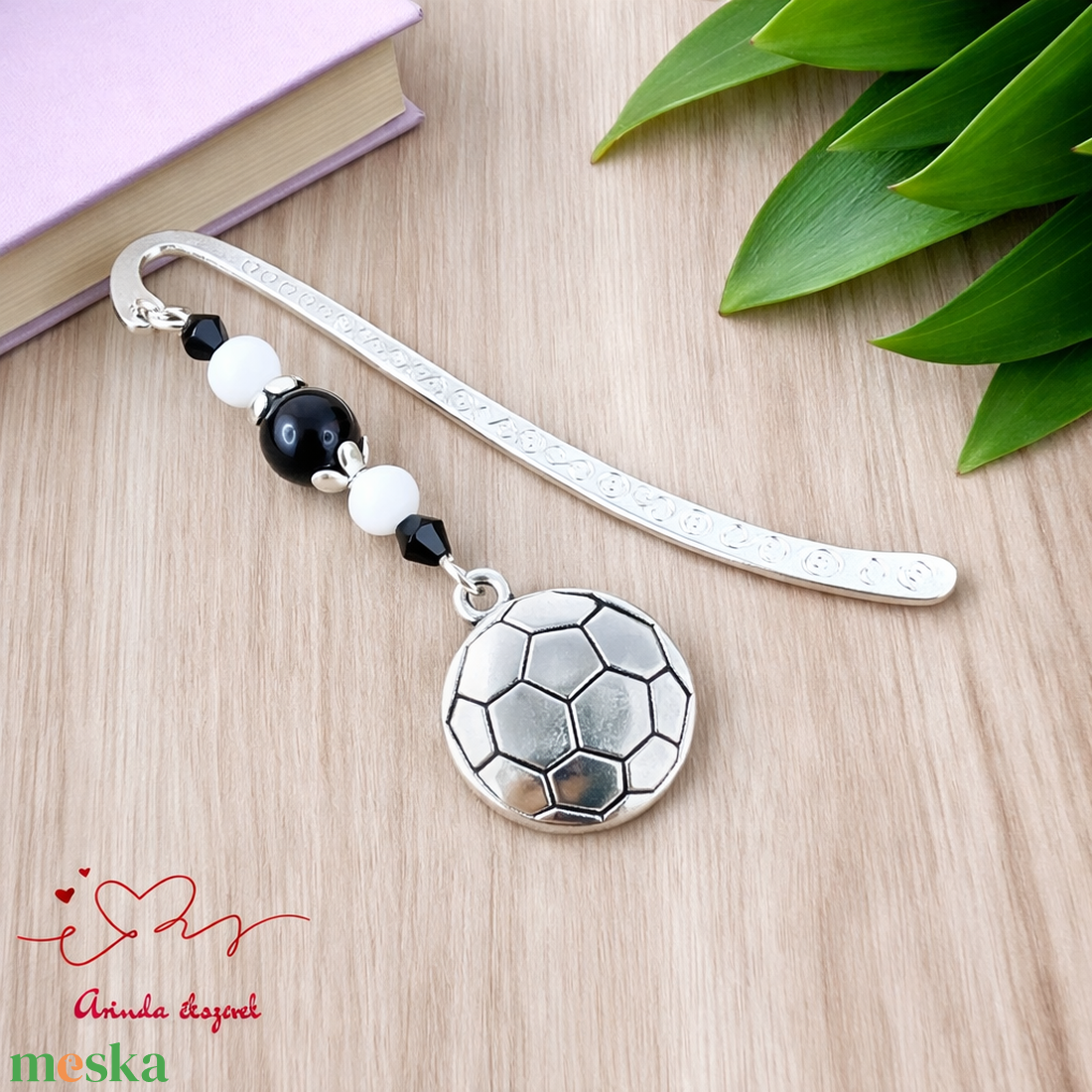 Focilabdás könyvjelző tesitanárnak � köszönetajándék pedagógusnapra és évzáróra - könyv & zene - könyvjelző - Meska.hu