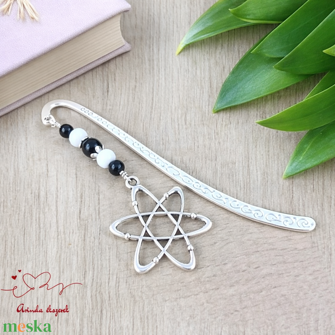 Atom medálos könyvjelző � kémia fizika ajándék tanárnak, ballagásra, évzáróra - könyv & zene - könyvjelző - Meska.hu
