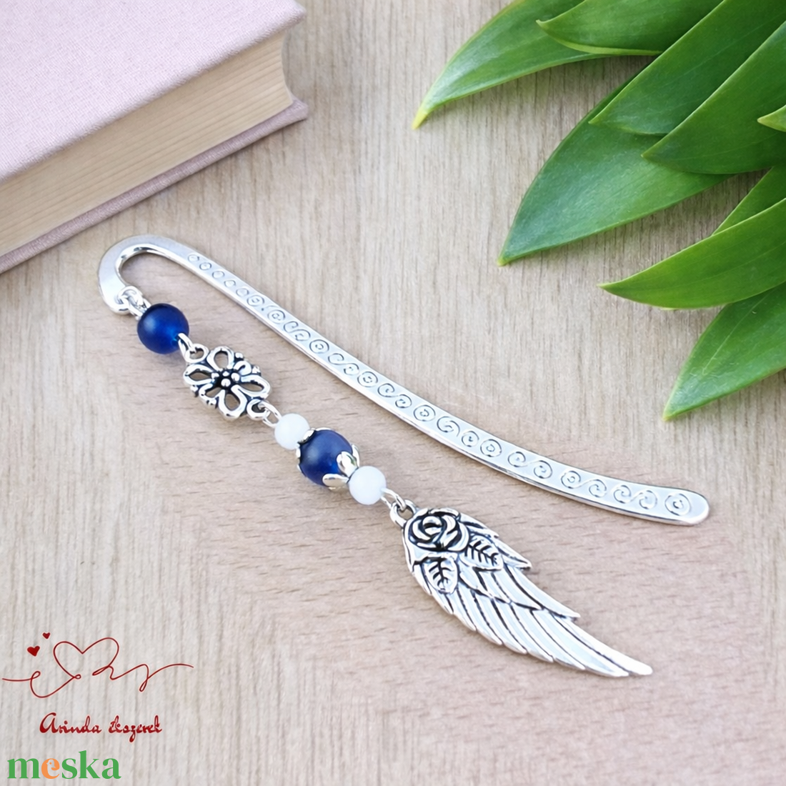 Angyalszárnyas könyvjelző - évzáró ajándék ballagásra, év végi köszönetként sötétkék színben - könyv & zene - könyvjelző - Meska.hu