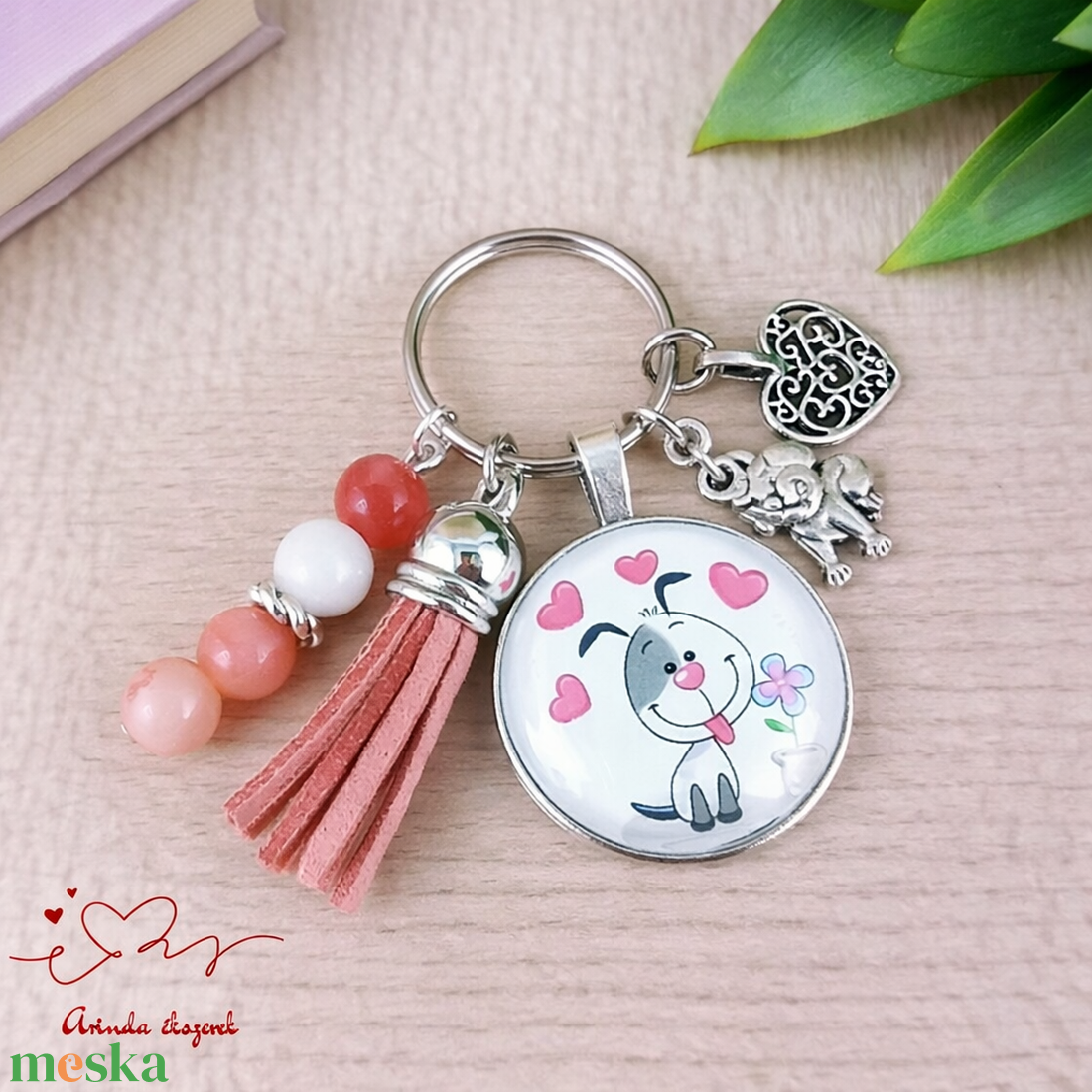 Cuki kutyás üveglencsés kulcstartó rózsaszín bojttal � ajándék gyerekeknek - táska & tok - kulcstartó & táskadísz - kulcstartó - Meska.hu
