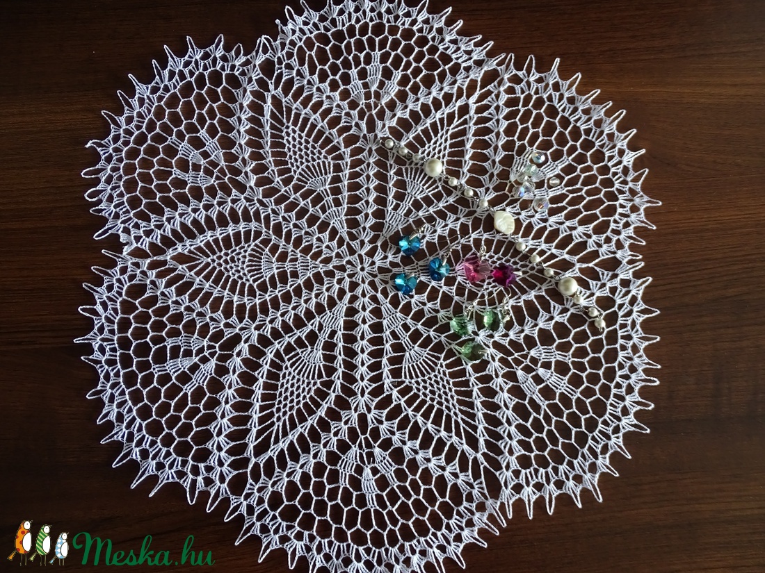 Horgolt csipketerítő 38 cm átmérőjű - otthon & életmód - dekoráció - Meska.hu Horgolt csipketerítő 38 cm átmérőjű - otthon & életmód - dekoráció - Meska.hu