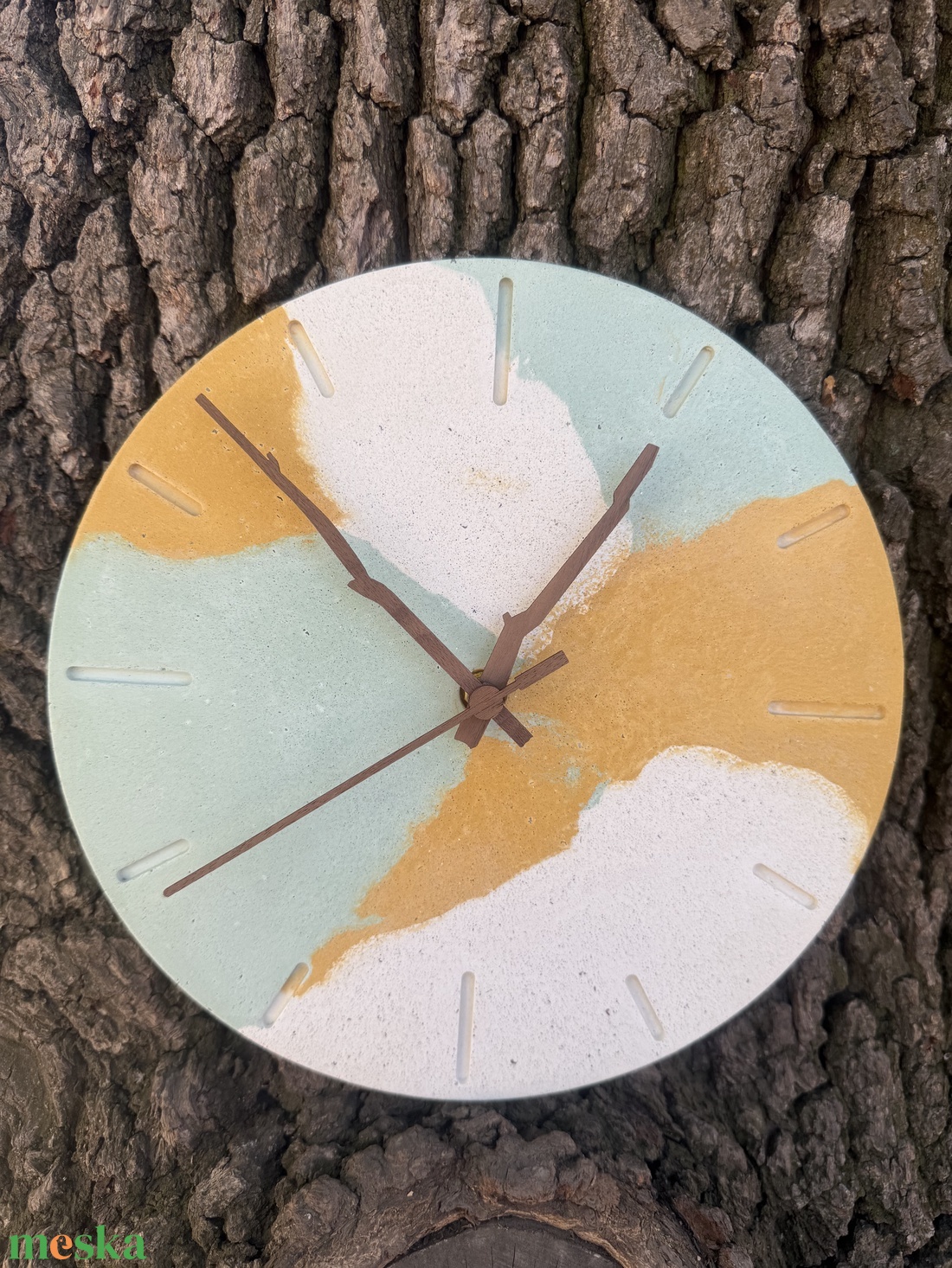 Beton falióra - otthon & életmód - dekoráció - fali és függő dekoráció - falióra & óra - Meska.hu