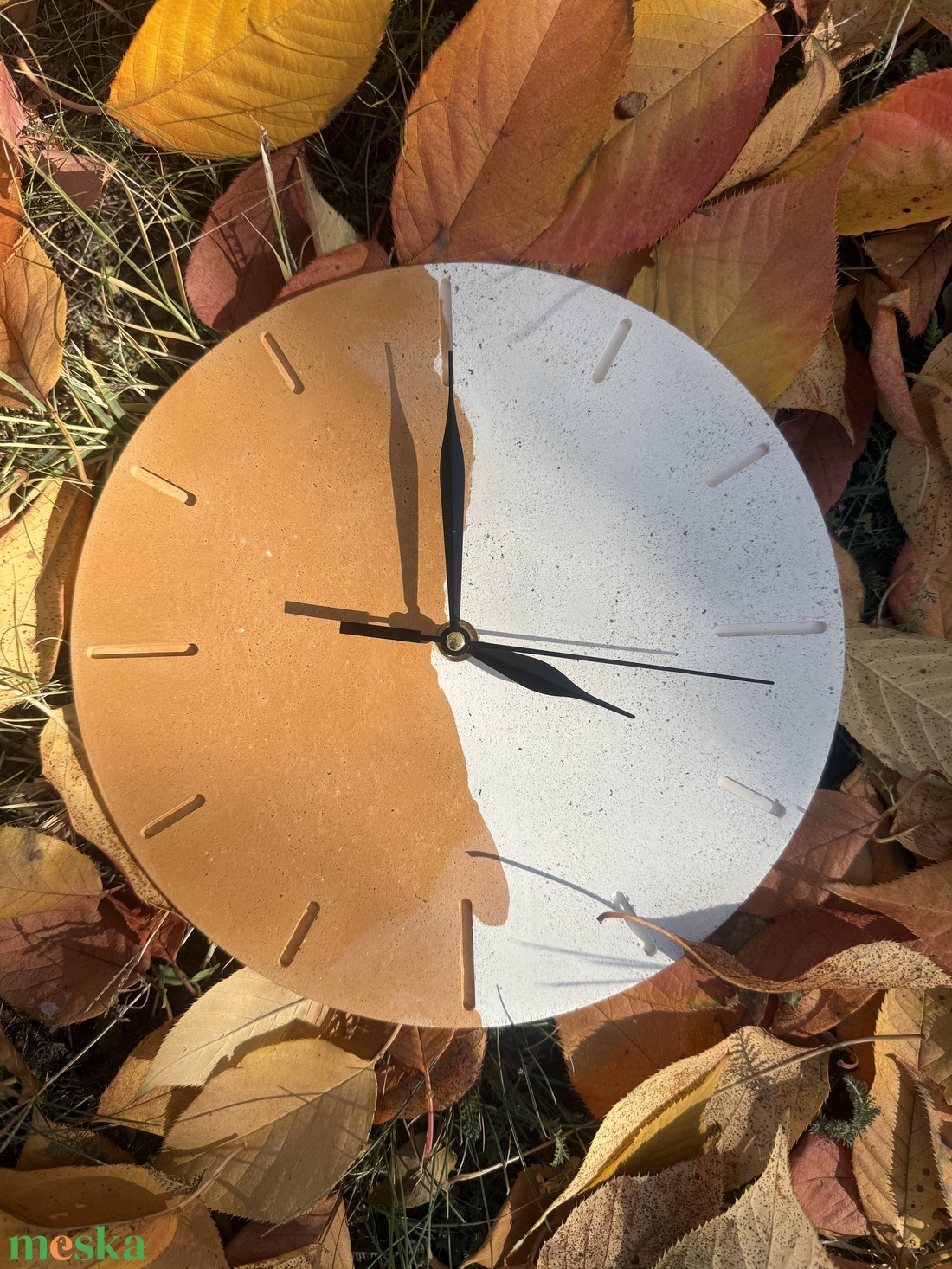 Beton falióra - otthon & életmód - dekoráció - fali és függő dekoráció - falióra & óra - Meska.hu