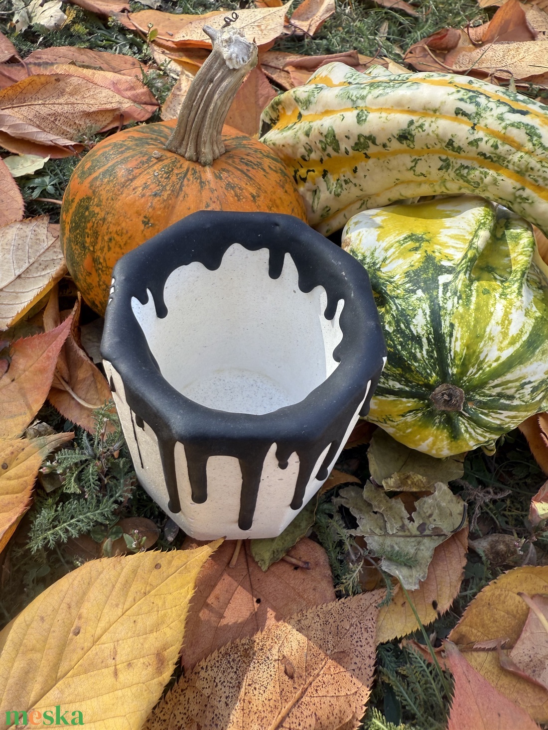 Halloween-i beton dekor - otthon & életmód - dekoráció - halloween - halloweeni dekoráció - Meska.hu